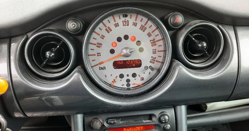 MINI ONE cena 14500 przebieg: 126000, rok produkcji 2006 z Resko małe 154